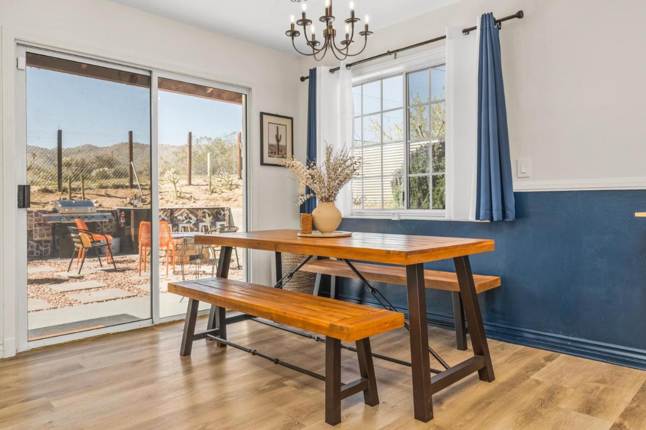 Willa Hot Tub, Games, King Bed, Fire Pit, Bbq Grill, Minutes From National Park And Views Joshua Tree Zewnętrze zdjęcie